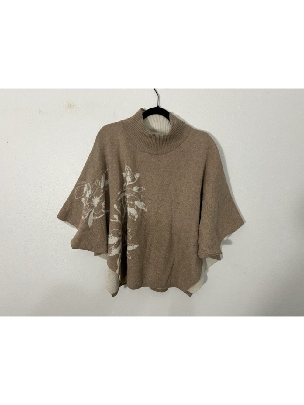 Note Di Anita Tan Cream Floral Cashmere Wool Blend Poncho Sweater Mockneck